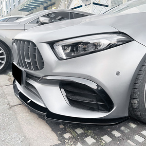 Divisor Delantero para Mercedes-Benz Clase A W177 A45 A45S AMG, Esquinas del Parachoques en Negro Piano con Textura de Fibra de Carbono, Estilo Tuning - Product Image 1