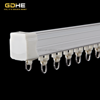 Rail de rideau en alliage d'aluminium OEM d'usine, à ondulations en S, avec embout de fin de rail et rail de rideau pliable en S, longueur personnalisée 6/6,7 m