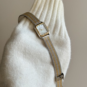 <span class=keywords><strong>Montre</strong></span>-Bracelet à <span class=keywords><strong>Quartz</strong></span> Scottie 9755 de Luxe en Acier Inoxydable avec Verre Minéral pour <span class=keywords><strong>Femme</strong></span> - Product Image 5