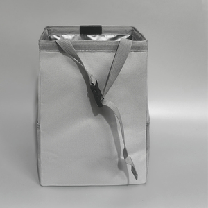 <span class=keywords><strong>Sac</strong></span> <span class=keywords><strong>de</strong></span> <span class=keywords><strong>plage</strong></span> personnalisé gris résistant à l'eau <span class=keywords><strong>avec</strong></span> <span class=keywords><strong>compartiment</strong></span> <span class=keywords><strong>isotherme</strong></span> poignée réglable <span class=keywords><strong>sac</strong></span> <span class=keywords><strong>de</strong></span> pique-nique haut <span class=keywords><strong>de</strong></span> gamme impression <span class=keywords><strong>de</strong></span> logo - Product Image 4