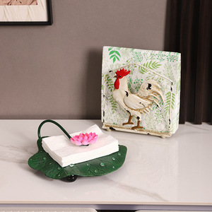 Porte-mouchoirs en fer vert en forme de feuille de lotus Mystic Arts avec fleur rose, accessoire décoratif pour la maison - Product Image 4