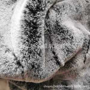 Tissu en fausse fourrure pelucheuse 58/60 pouces, polyester acrylique teint en filature, pour vêtements, avec support tissé - Product Image 4