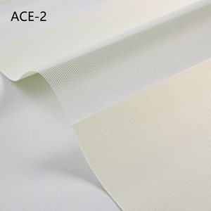 Tela con patrón de cebra del proveedor de China para persianas opacas Diseño de rayas horizontales Técnica simple-Persianas de tela de repuesto - Product Image 2