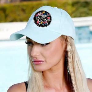 Butterfly Logo Glitter Chenille bordir handuk <span class=keywords><strong>Patch</strong></span> indah bentuk hati topi Cowgirl Trucker murah besi kuningan grosir - Product Image 5
