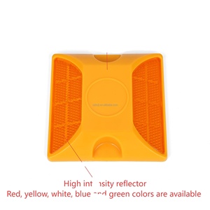 Heavy Duty Free Sample Highway Reflector <b>Plastic</b> Reflective Road Stud <b>Engineering</b> <b>Plastic</b> Cat Eye Road Stud for Traffic Safety - Product Image 1