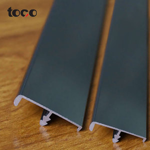 Toco Nẹp Cạnh Chữ T Bằng Nhựa Nhôm Đúc Chữ T - Product Image 2