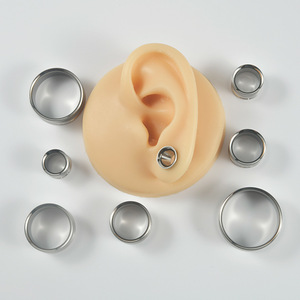 G23 Titane : Dilatateurs d'<span class=keywords><strong>oreille</strong></span> creux <span class=keywords><strong>de</strong></span> haute qualité, tube droit sans filetage, double évasement, pour <span class=keywords><strong>piercing</strong></span> hélix - Product Image 4