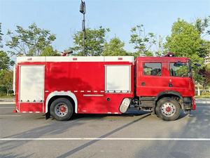 Chine Top fabricant Dongfeng 6000 litres <span class=keywords><strong>camion</strong></span> de pompiers bas prix à vendre <span class=keywords><strong>camion</strong></span> de pompiers d'urgence 4X2 - Product Image 4