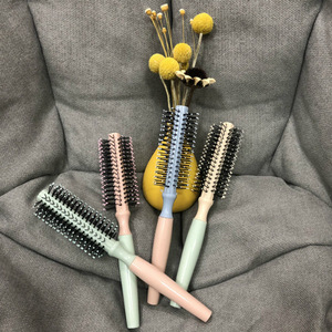 <b>Round</b> Hairbrush Nylon Bristles Anti Static For Women And Students Household Use - Product Image 2