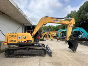 2021 ans, mini pelle Sany SY75C d'occasion de 7 tonnes, Sany SY60C/75C/95C/135C/215C, en bon état, en stock - Product Image 2