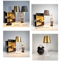 Lampe de table LED tactile sans fil portable avec batterie 5200 mAh, IP44 IP54, OEM