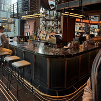 Service de personnalisation d'équipements de comptoir de bar commercial tout-en-un - Style moderne, luxueux et rétro