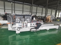 Machine de découpe à onglets de précision CNC, machine de découpe à double tête, machines pour la fabrication de fenêtres et de portes