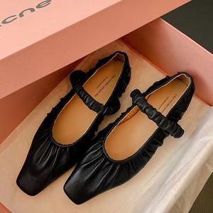 Zapatos Mary Jane de Tacón Bajo con Pliegues y Tira Suave para Mujer, Transpirables, Flexibles, Color Dorado, Patrón Geométrico, Casuales, Modernos y Planos - Product Image 5