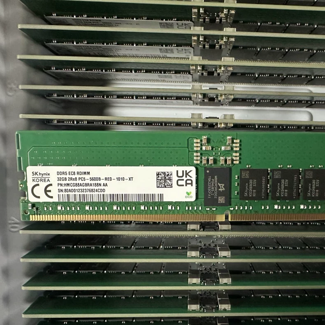 Original Hynix (SK) HMCG88AGBRA188N 32GB DDR5 5600MHz ECC REG RDIMM PC5-44800 2Rx8 1.1V Server Memory RAM