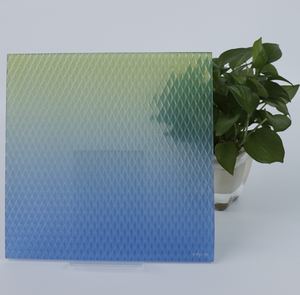 Lámina de Vidrio Laminado Tintado con Gradiente de Alta Transparencia y Textura en Relieve para Interiores de Restaurantes y Diseño de Hogares - Product Image 5