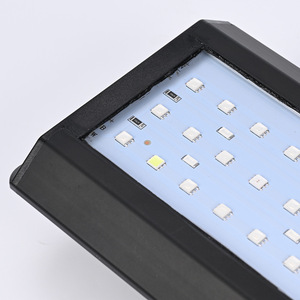 <span class=keywords><strong>Luz</strong></span> de <span class=keywords><strong>acuario</strong></span> LED RGB de alto rendimiento de 30W y 60W con actínico azul para arrecifes de coral y tanques de peces marinos - Product Image 4