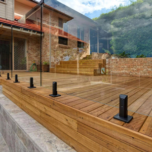 Pemasok pabrik membangun keselamatan pagar balkon pagar kolam pagar tangga Hotel Villa kaca laminasi bersertifikat ISO - Product Image 1