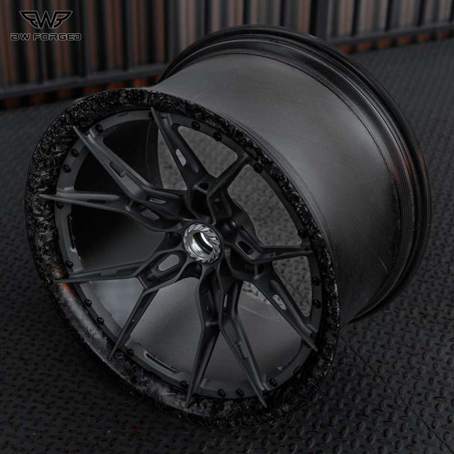 BW New Custom Carbon Fiber Lip 2-Piece Forged Wheels 18-24 Inch 5x114.3/5x112/5x130 25mm for Audi for
