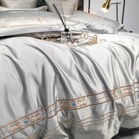 ODM 100% soie lavée gris adulte housse de couette king size broderie bleu taie d'oreiller maison textile ensemble de literie fournisseur
