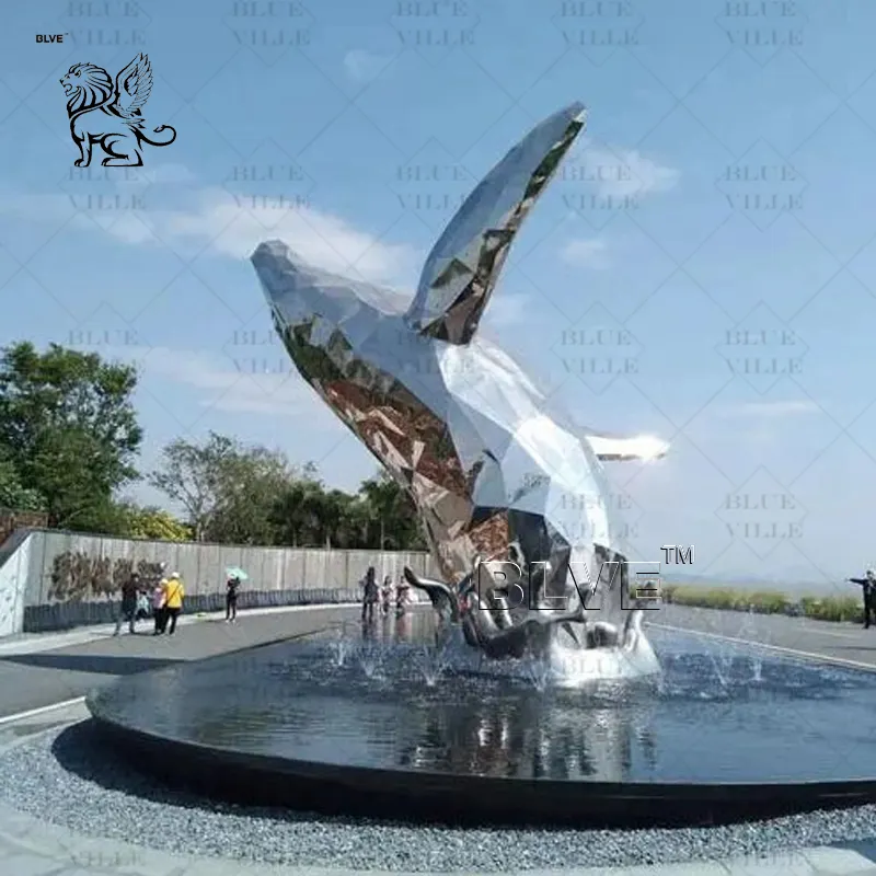 BLVE屋外プール水景装飾ミラー磨かれた金属動物像ステンレス鋼クジラ彫刻