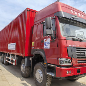 Herramienta de entrega HOWO Camión caja de 10 toneladas con baja eficiencia de carga y descarga - Product Image 1