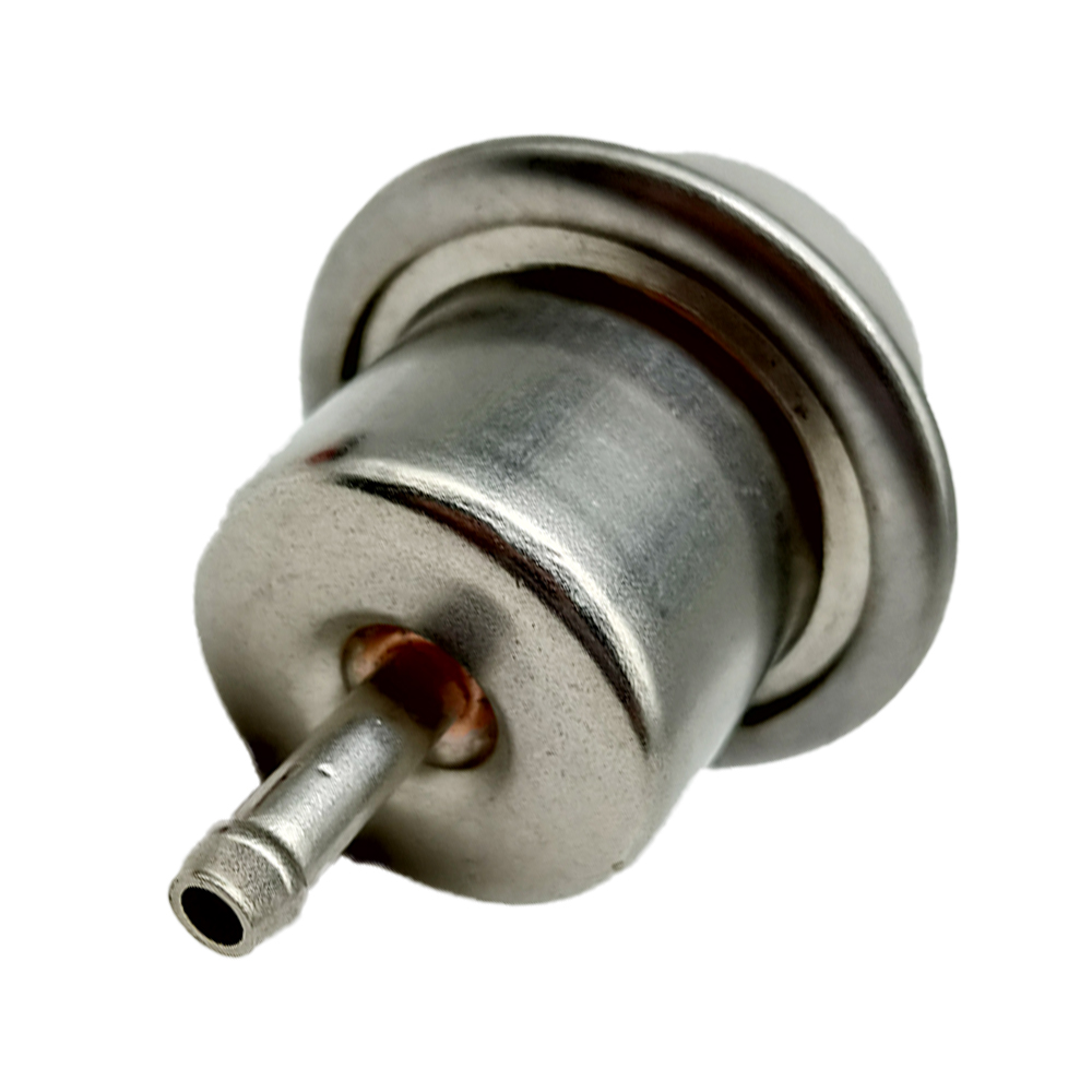 New Fuel Pressure Regulator for Chevrolet 17122283 88890520 0280160630
