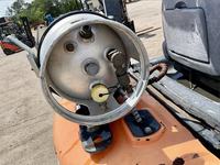 Chariots élévateurs à fourche à double carburant de 2,5 tonnes d'occasion, outil de levage lourd, chariot utilisé, 2013 DOOSAN G25P