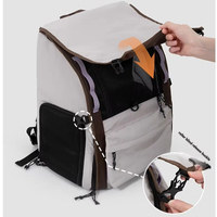 Sac à dos de transport confortable pour animaux de compagnie (chats et chiens) avec structure de soutien en L, porte avant entièrement ouvrable et base robuste