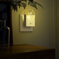 Lampe de nuit LED en forme de lune avec capteur de lumière, prise EU/UK, motif personnalisé, lampe décorative pour chambre d'enfant, directement de l'usine, lampe 2700k