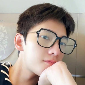 Gm – lunettes anti-lumière bleue, monture rectangulaire, verres Plano pour femmes et adultes, toutes formes de visage, protection de type J - Product Image 1