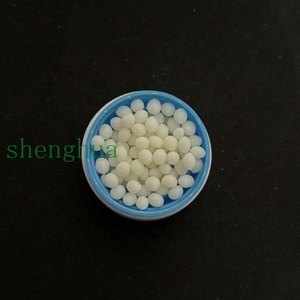 ¡Poliuretano termoplástico! Gránulos de reciclaje de TPU para zapatos Converse All Star - Product Image 5