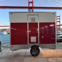 Remorque de toilette portable VIP mobile de luxe avec intérieur élégant et confortable remorque de salle de bain pour immeubles de bureaux entrepôts