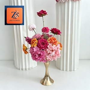 Centros de Mesa Florales en Tonos Rosa Anaranjado, Arreglo de Rosas de Seda Artificial y Hortensias, Decoración para Bodas, Pasillos, Cabinas de Fotos y Eventos - Product Image 3