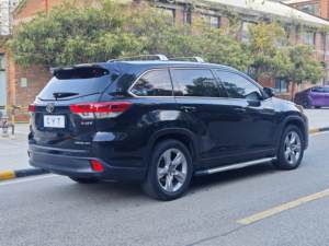 YT Auto 2024 <span class=keywords><strong>Toyota</strong></span> <span class=keywords><strong>Highlander</strong></span> <span class=keywords><strong>Precio</strong></span> de Fábrica en China Vehículos Nuevos/Usados Automáticos Autos Usados <span class=keywords><strong>Toyota</strong></span> <span class=keywords><strong>Highlander</strong></span> en Venta - Product Image 4