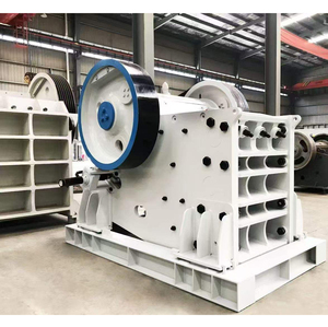 Concasseur à mâchoires mobile haute performance pour le concassage du calcaire, du granit et <span class=keywords><strong>des</strong></span> <span class=keywords><strong>roches</strong></span> de montagne dans l'industrie de la construction - Product Image 4