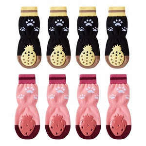 <span class=keywords><strong>Calcetines</strong></span> Elásticos para Mascotas con Puntos de Gel Antideslizantes, Diseño de Piña y Fresa para Cachorros - Product Image 1