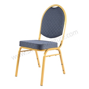 Chaise <span class=keywords><strong>de</strong></span> <span class=keywords><strong>salle</strong></span> à manger stable en métal et tissu <span class=keywords><strong>de</strong></span> style marocain pour hôtel, <span class=keywords><strong>mariage</strong></span>, événement, <span class=keywords><strong>salle</strong></span> <span class=keywords><strong>de</strong></span> banquet, design moderne - Product Image 4