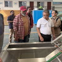 Automatische productielijn voor hoogcapaciteitsproductie van bananenchips van roestvrij staal, inclusief frituurmachines voor fruitplakjes