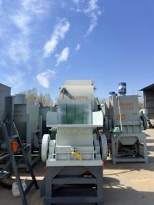 מכונת גריסה כבדה מפלסטיק 7.5 כוחות סוס עבור PE/PP/PVC/PET/ABS - מגרסת פסולת תעשייתית עם אישור CE - Product Image 2