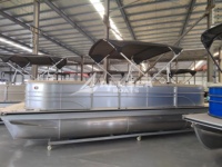 Bateau ponton flottant en aluminium 21ft-30ft pour les loisirs de plein air et les sports avec moteur hors-bord Bateau de vitesse bon marché à vendre