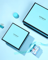 Boîte d'emballage de luxe avec logo personnalisé pour foulards en soie boîte d'emballage cadeau en carton pour vêtement vêtement