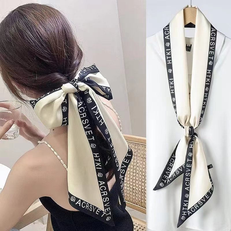 12 beige letter edge-145