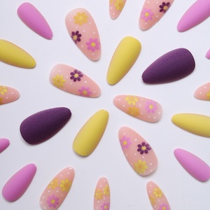 Faux ongles à presser Neon Flower Power, forme amande, finition mate, motifs floraux <span class=keywords><strong>rose</strong></span>/jaune vibrants, style Y2K, pour l'été - Product Image 3