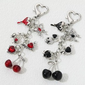 Style froid et indifférent <span class=keywords><strong>de</strong></span> vente chaude <span class=keywords><strong>de</strong></span> Mengda, série personnalisée d'arc <span class=keywords><strong>de</strong></span> ruban d'alliage, porte-clés polyvalent haut <span class=keywords><strong>de</strong></span> gamme français. - Product Image 2