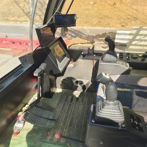 Grue sur chenilles d'occasion ZOOMLION 180T en très bon état de fonctionnement - Product Image 5