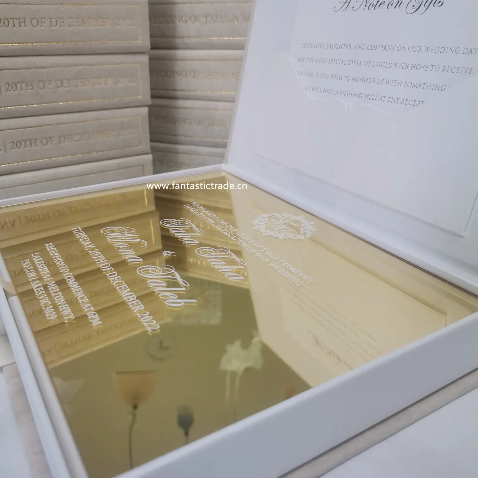 Personalized Royal Gold Foil Velvet Box Invitation Gold Mirror Acrylic Wedding Card Classic
