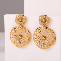 Boucles d'oreilles pendantes en acier inoxydable plaqué or pour femmes, motif floral ajouré, bijoux de mode en acier inoxydable, vente en gros