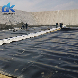 <span class=keywords><strong>Geomembrana</strong></span> de HDPE Negra Lisa de 1.5 mm, Estándar ASTM, <span class=keywords><strong>para</strong></span> Vertederos y Minería, Lámina de <span class=keywords><strong>Geomembrana</strong></span> Antipinchazos - Product Image 3