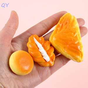 Porte-clés pendentif mini pain de simulation QY PU, jouet amusant en forme de pain français, croissant et pain ananas - Product Image 2